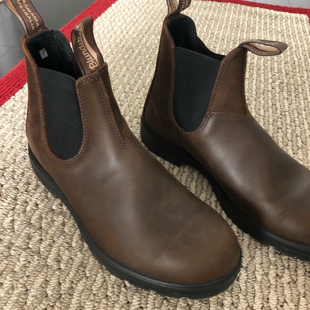 Brown Blundstone Boots 8.5/9 Women’s